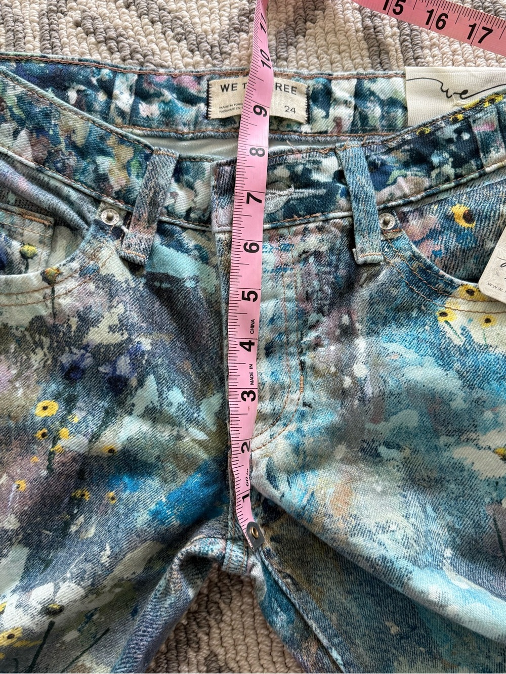 NWT🫟 We The Free Tennessee Low-Rise Illusions Jeans - Picture 9 of 14